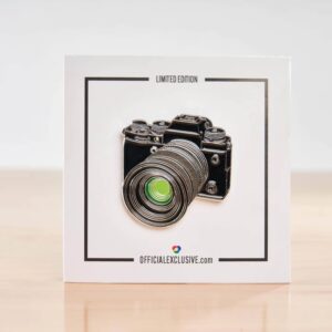 Official Exclusive Fujifilm X-T 無反相機襟章 (黑色) 清貨專區